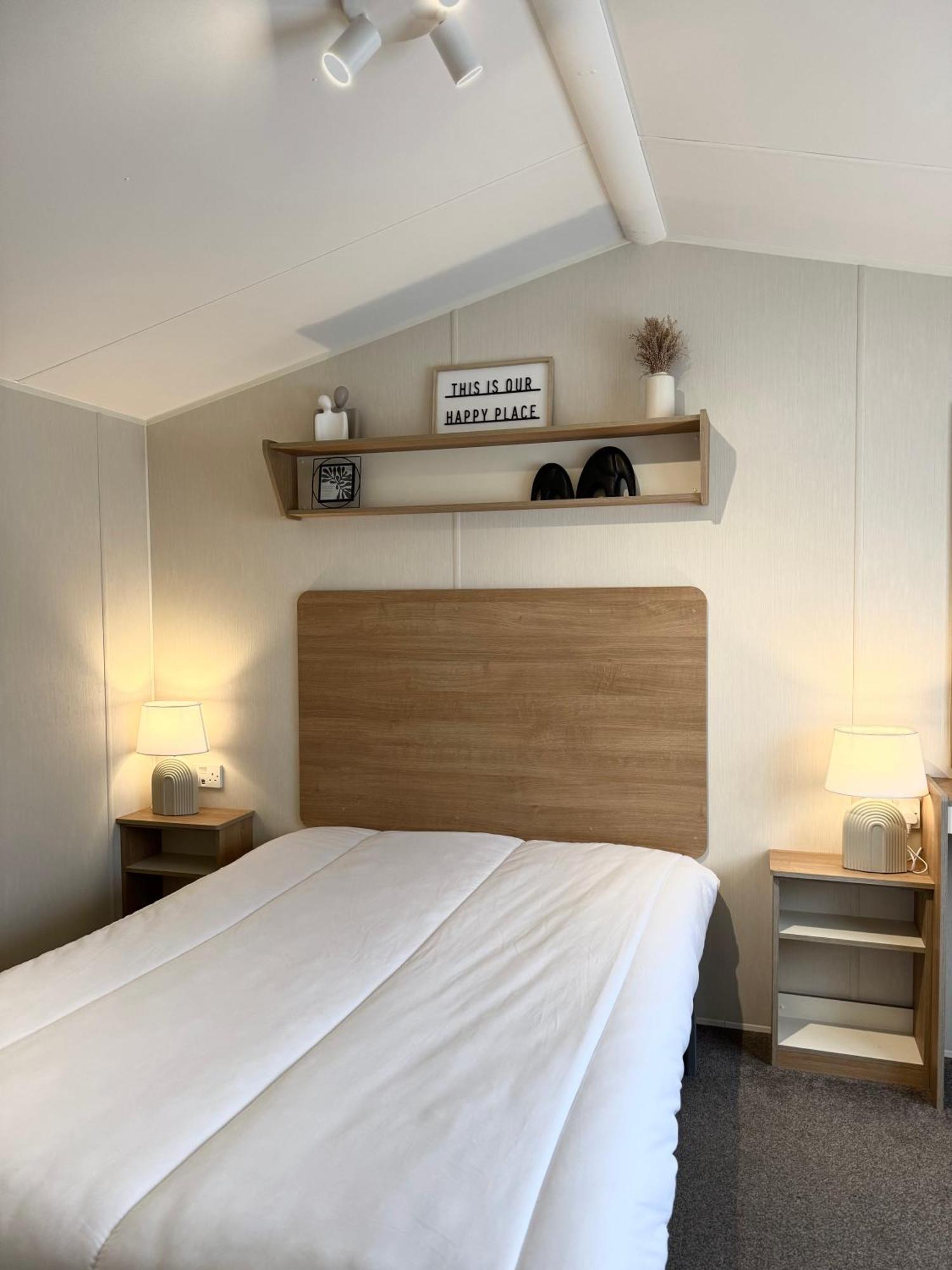 Oaken Caravan - Golden Sands Away Resorts Kinmel Bay Dış mekan fotoğraf