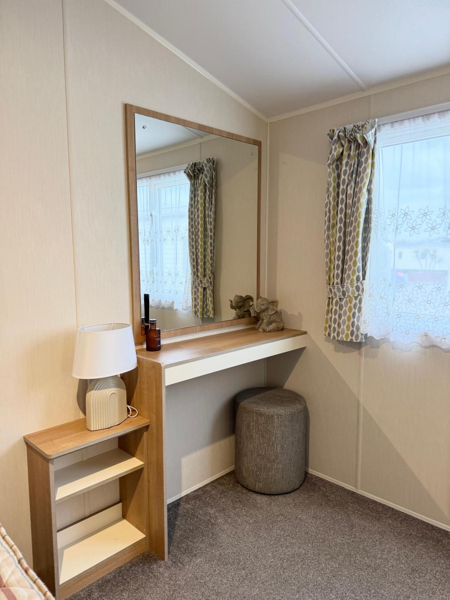 Oaken Caravan - Golden Sands Away Resorts Kinmel Bay Dış mekan fotoğraf